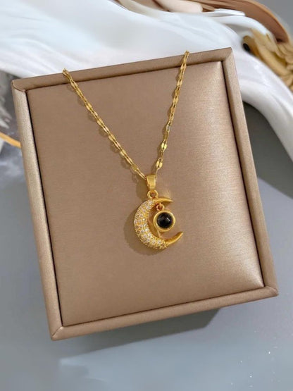 Golden Curved Mooon Pendant