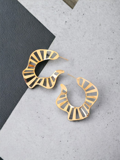 Golden Ruffle Leaf Hoops