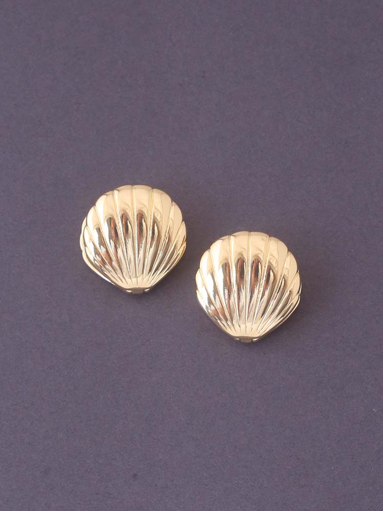 Golden Shell Studs