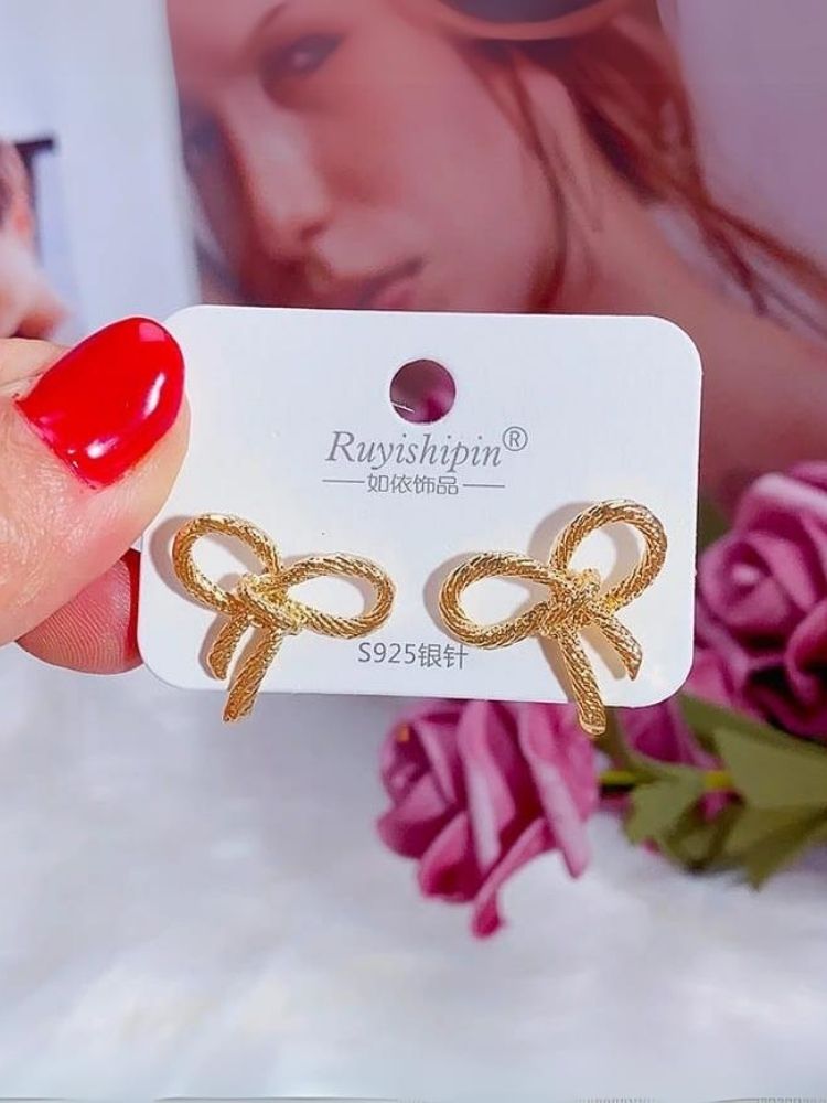 Golden Ribbon Studs