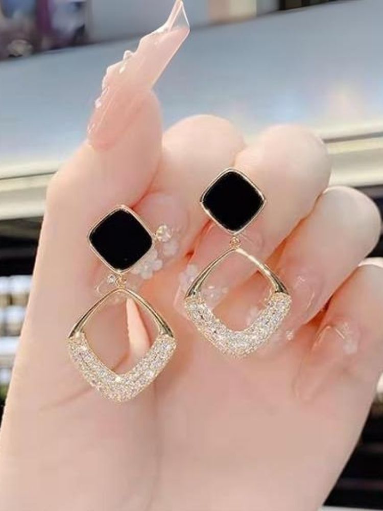 Black Square Danglers