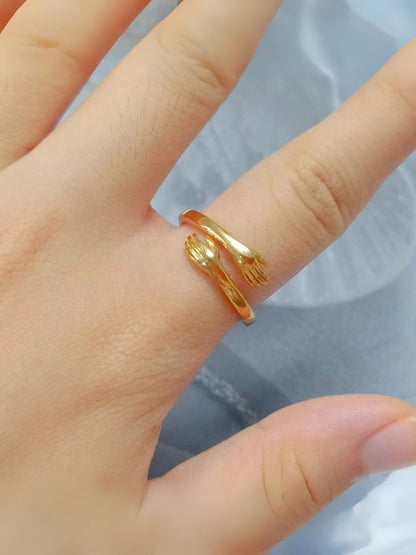 Golden Yonah Adjustable Ring