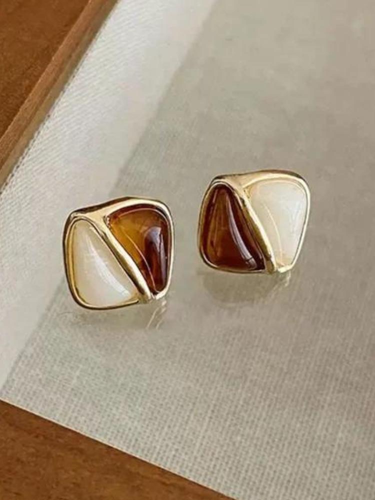 Multicolor Caramel Studs