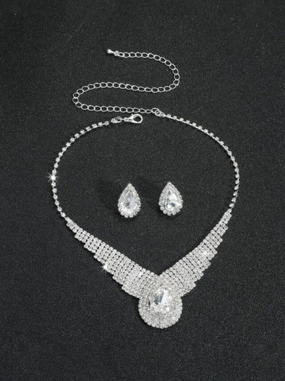 Silver Clarabelle Necklace Set