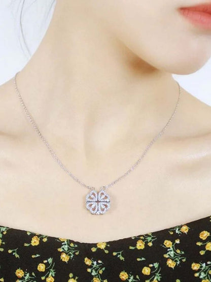 Silver Daisy Pendant