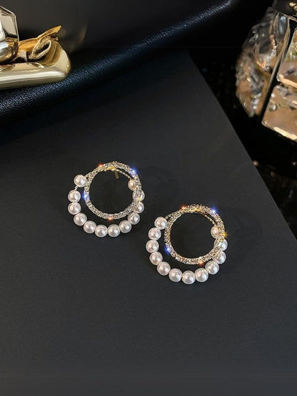 White Circular Pearls Studs