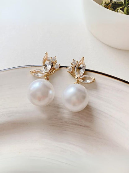 White Leafy Pearls Danglers